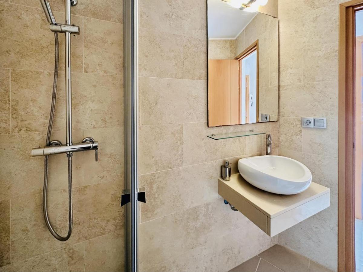 Апартаменты Gala Costabravasi Платья-де-Аро Экстерьер фото