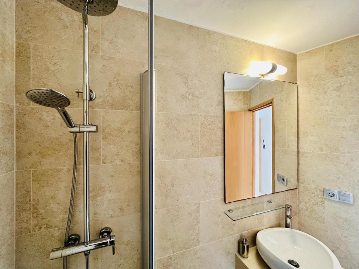 Апартаменты Gala Costabravasi Платья-де-Аро Экстерьер фото